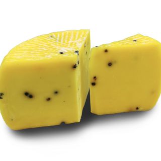 Formaggio Siciliano allo zafferano