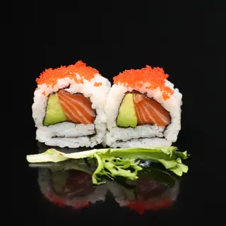 108.Uramaki De Salmón Y Aguacate Con Queso Y Tobico (8Uds.)