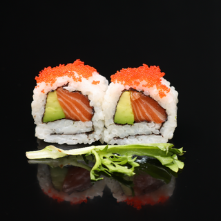 108.Uramaki De Salmón Y Aguacate Con Queso Y Tobico (8Uds.)