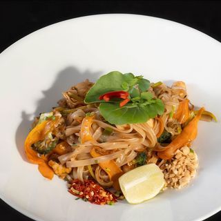 Pad Thai de Carne de Porco