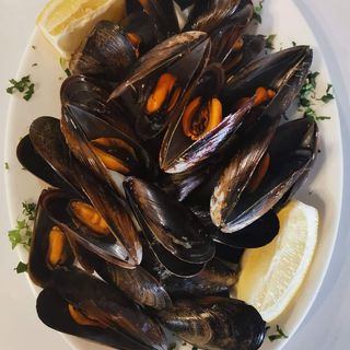 Mejillones Al Vapor