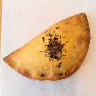 Empanadilla BOLOÑESA