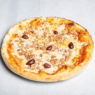 Pizza Tonno