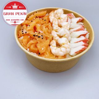 Poke nº1 de salmón, gambas, cangrejo y sésamo