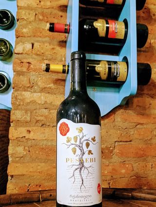 ღვინო რქაწითელი ქვევრი