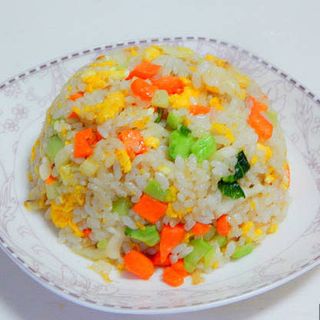 111. Yakimeshi Vegetal