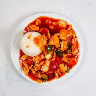 Pohana piletina u slatko, kiselom umaku