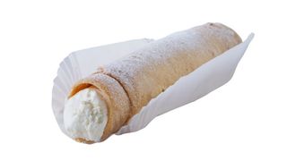 Rurka z bitą śmietaną i kajmakiem