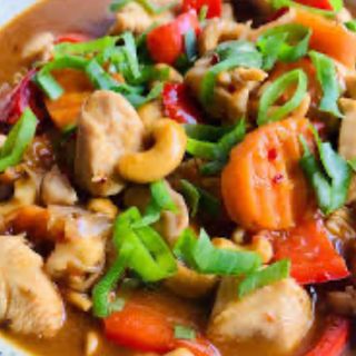 Cashew nuts Chicken 