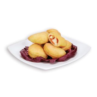 Panzerottini Rellenos De Mozzarella Y Tomate