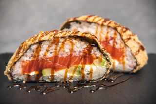 Суші-бургер "Лосось"