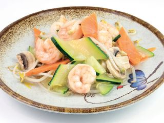 63 Gamberi con misto verdure