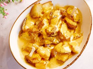 PATATAS BRAVAS AL ESTILO RETIRO