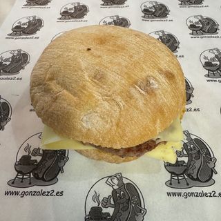 Hamburguesa De Ternera Con Queso