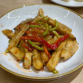 Теплый салат из баклажан 