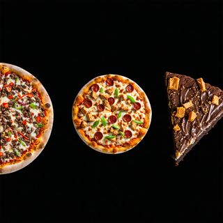 Pizza poulet + pizza Viande hachée + brownie