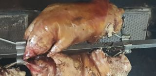 Manos de cerdo asados