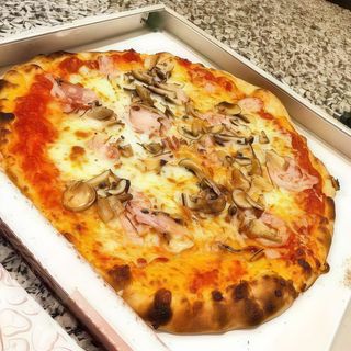 Pizza cotto e funghi