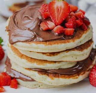 Pancakes Nutella Fruits Secs