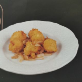 230. Cerdo Frito Con Sal Y Pimienta