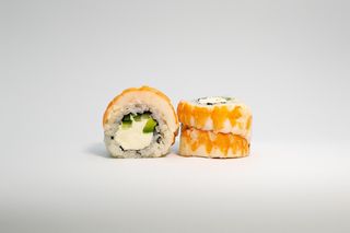 Філадельфія з тигровою креветкою (290г / 8 шт)