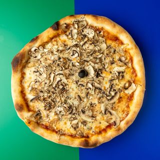 Al Funghi pizza 28 cm