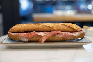 Bocadillo z szynką iberyjską BELLOTA (50 g)