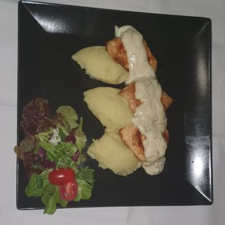 Pileći medaljoni u sosu od gorgonzole