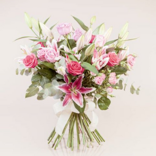 Ramo De Lilium Y Rosas