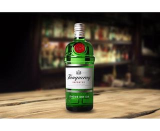Tanqueray (700ml)