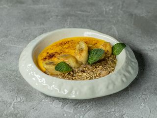 Солодка вівсянка з бананом та маракуєю