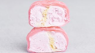 11.Słodki granat Mochi Mochi ICE