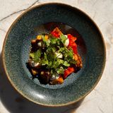 Salad with crispy eggplants