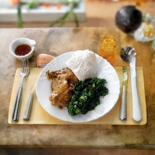 Chicken Broiler with Ugali