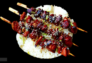 Pollo Yakitori Con Arroz