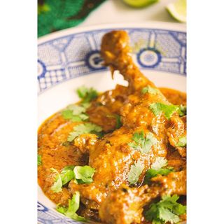 Lasooni Chicken Curry (Garlic Chicken)