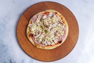 Capricciosa pizza 28 cm