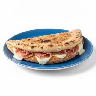 Piada con prosciutto cotto e mozzarella