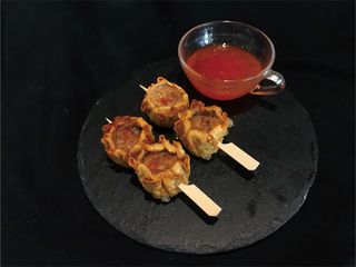 9-Pincho De Shaomai Frito (4 Uds.)