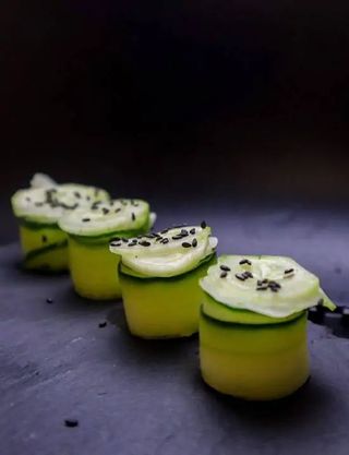 Gunkan de Pepino 4 Unidades