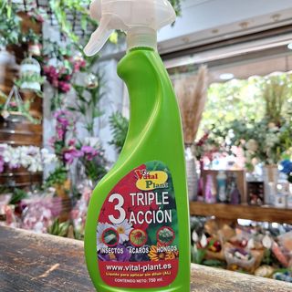 Triple Acción (Insectos, Ácaros y Hongos) 750ml