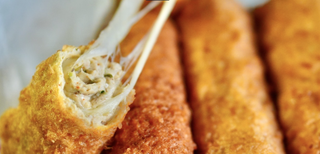 Rulourt crocante cu carne de pasăre