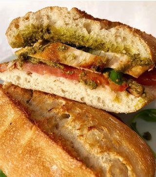 Z grillowanym kurczakiem