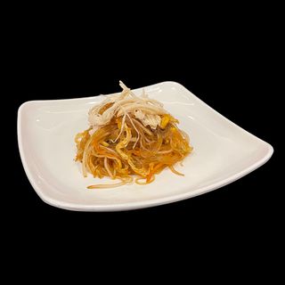 M162 Spaghetti di soia con pollo