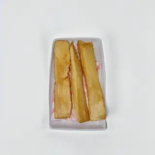 RACIÓN DE YUCA FRITA