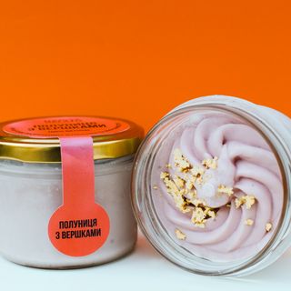 Морозиво Джелато Полуниця з вершками