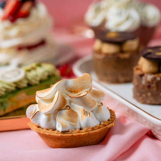 Tarta cu bezea si fructul pasiunii