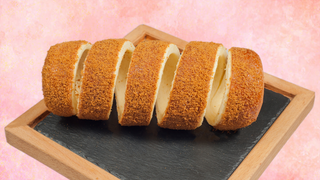 Lotus Specoloos Chimney Cake