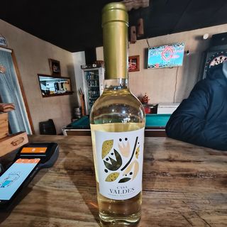 Botella De Vino Blanco