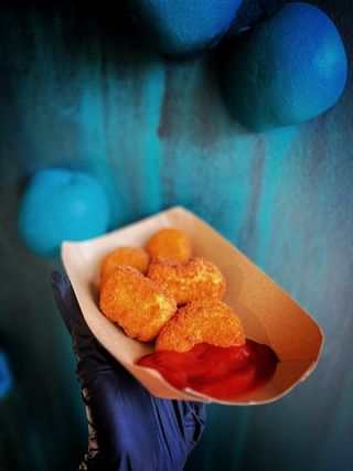 Курячі Нагетси з Соусом